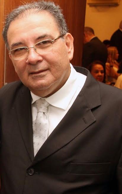 Dr. Valber Menezes