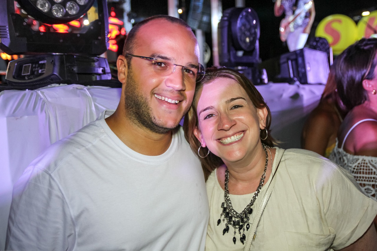 Vico Barbosa e Marcela Oliva