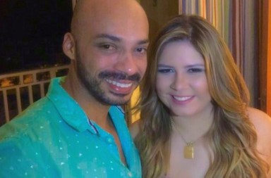 Ricardo Araújo e Marilia Mendonça, pouco antes do show