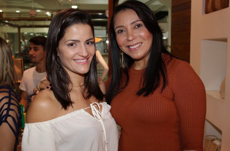 Carol Rios e Ana Rita