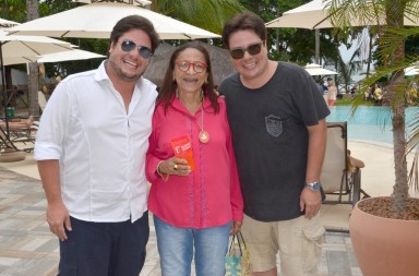 licia-fabio-com-ricardo-e-rafael-cal-kin_2154