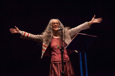01-maria-bethania-e-as-palavras-theatro-guarany-em-pelotas-foto-por-felipe-campal