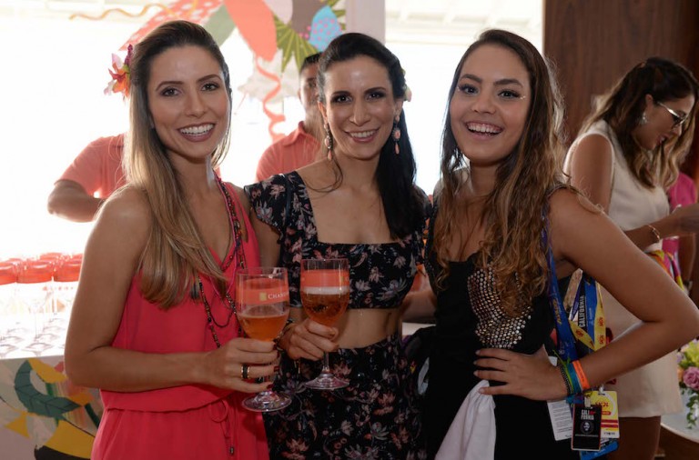 Rafaela, Camila Meccia e Giuliana Barradas