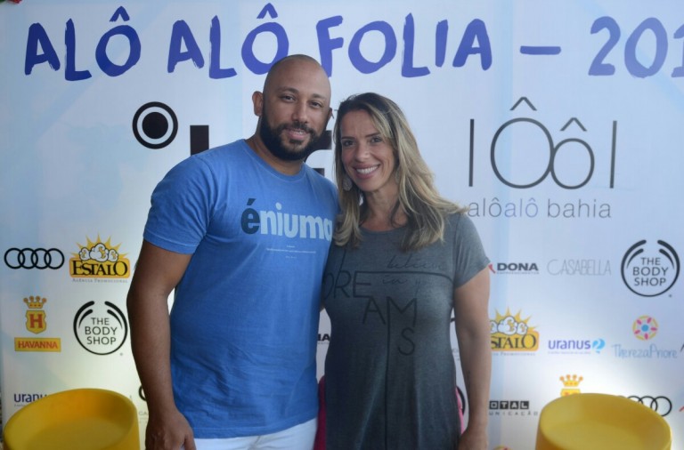 Igor Lemos e Carol Sangalo