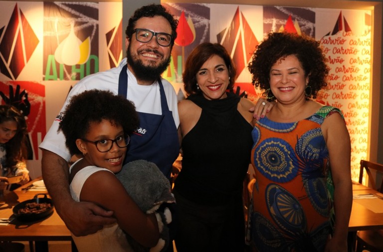 Sofia, Ricardo Silva, Dina Rachid e Eliane Pinho (1)
