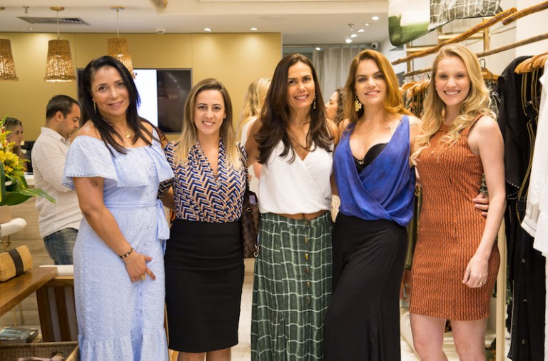 Ana Rita Nascimento, Gabrielli Andrade, Nadja Valente, Janina Andrade e NataliaSimonassi