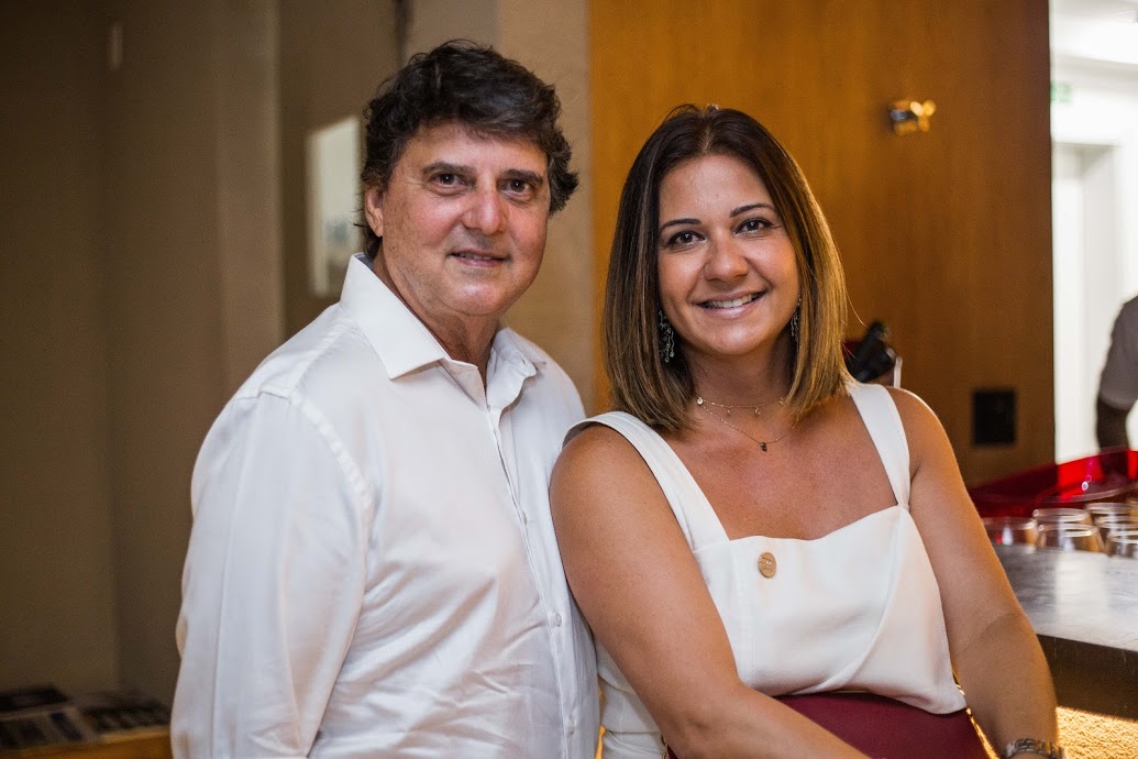 Renato Tourinho e Simone Selem