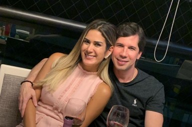 81cdd1a0-f795-4c5c-8661-e73f2d694214