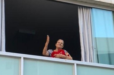 a89bd934-a4bf-4b49-b8f1-4b65d2572dde