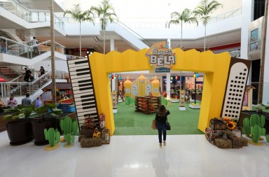 a9d73dad-53f5-47f7-a5c3-40693acbd00d