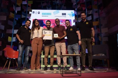 8200dccb-9f0f-42f6-a14c-7c2ce2cfd16f