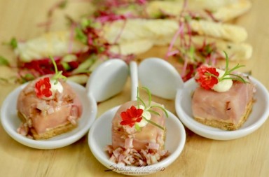 9879F449-C55D-44F8-AECC-96B85E45E30A