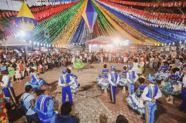 70CEF5E1-E530-46DB-B540-94BA55B4FB48