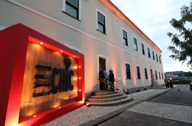 831d9a00-e6f2-4369-840e-4b169109a76b