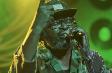 8EBE9A68-5479-423C-B481-434EE80E9CD5