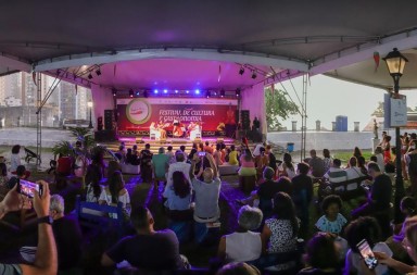 8f6fb3ca-3125-48c7-89bb-2f638c1a64d4