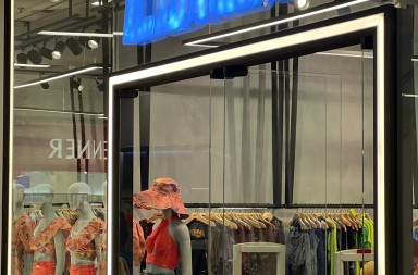 25ede053-90d7-43b9-a0de-e1fb8dd7e8a5