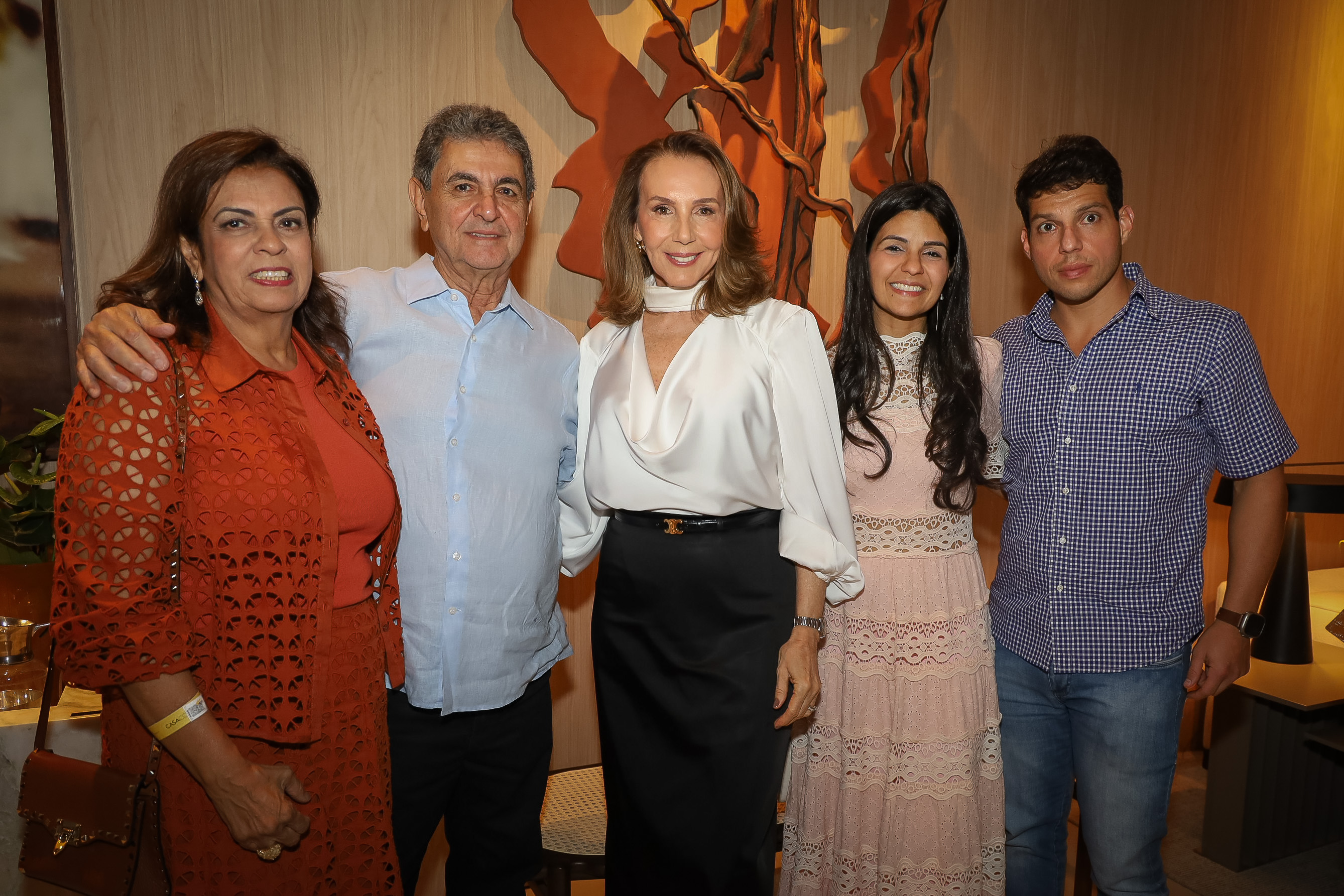 Cristina e Paulo Darze, Dolores Landeiro, Thaus Darzé e Ruy Bacelar Neto